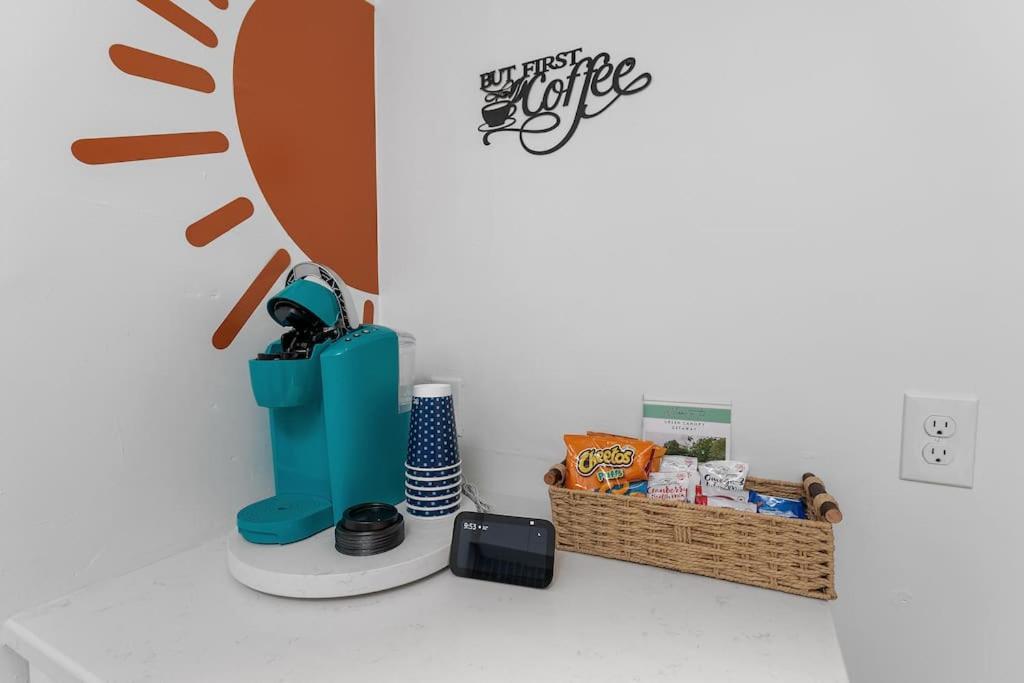 Smart Bungalow: 10-Min To Uf, Central Location 게인즈빌 외부 사진