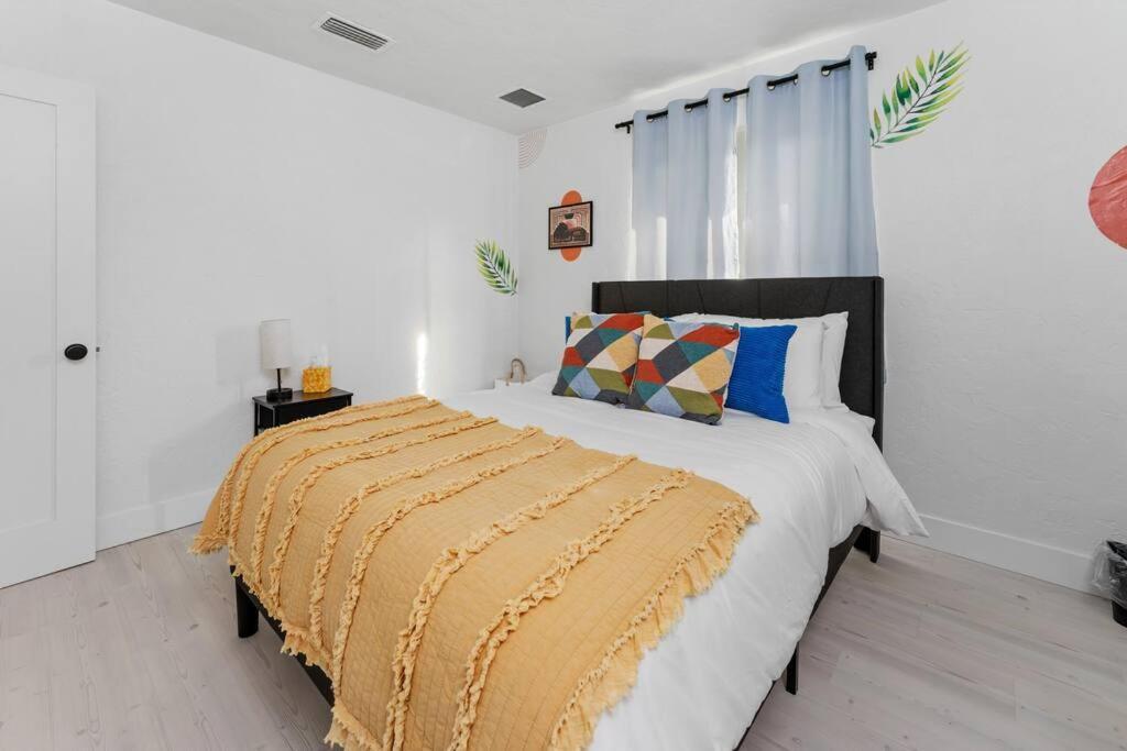 Smart Bungalow: 10-Min To Uf, Central Location 게인즈빌 외부 사진