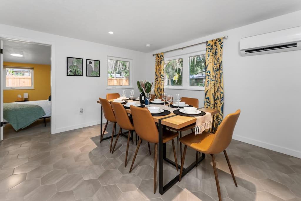 Smart Bungalow: 10-Min To Uf, Central Location 게인즈빌 외부 사진