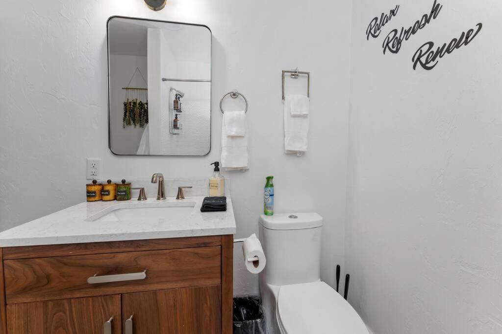 Smart Bungalow: 10-Min To Uf, Central Location 게인즈빌 외부 사진