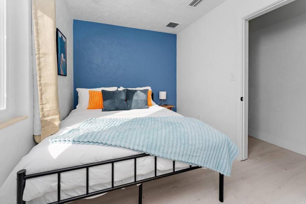 Smart Bungalow: 10-Min To Uf, Central Location 게인즈빌 외부 사진